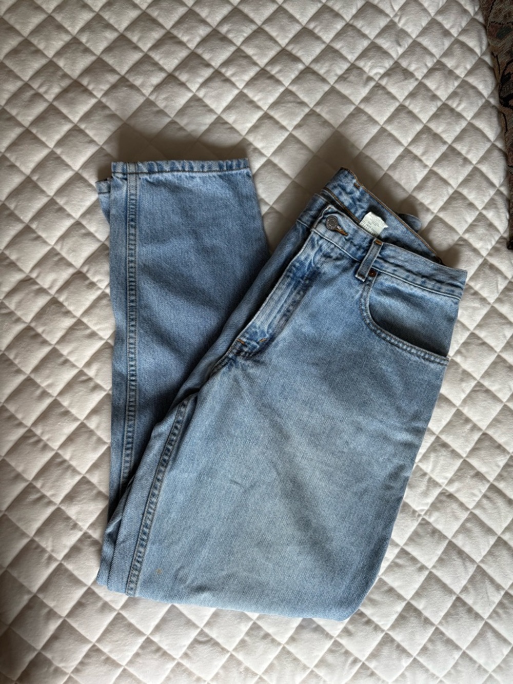 Light Blue Vintage Levi Men's Classic Taper 506 Jeans